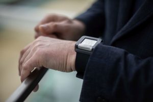 Smar wrist-worn device created by KTU researchers